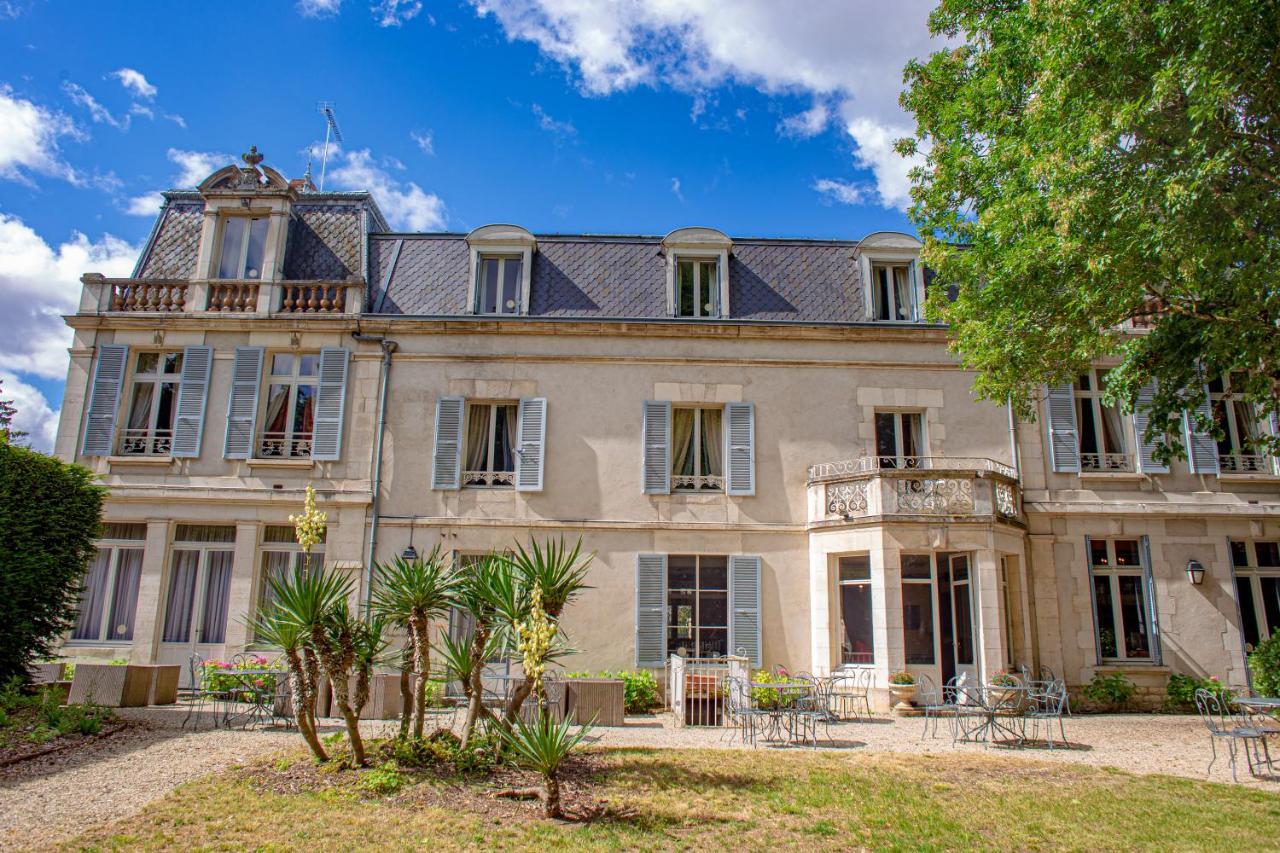 Hotel Les Marechaux 欧塞尔 外观 照片